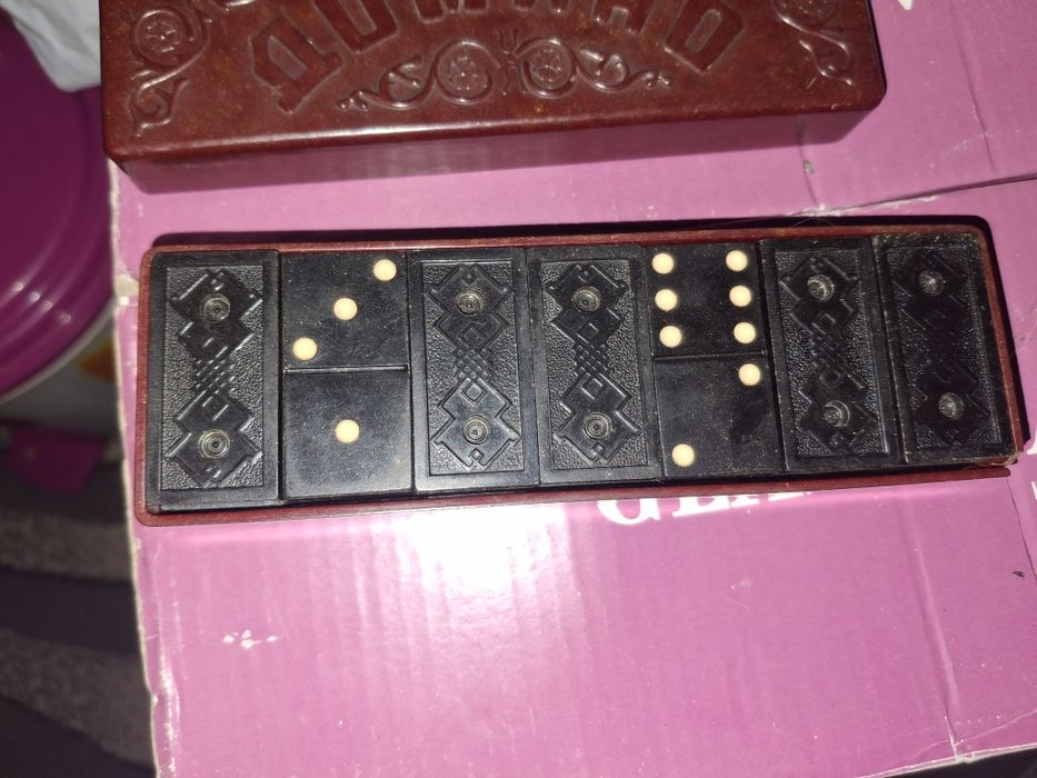 Продам статуэтки