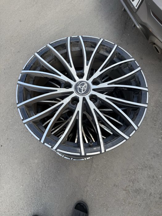 Диски r17 тойота камри