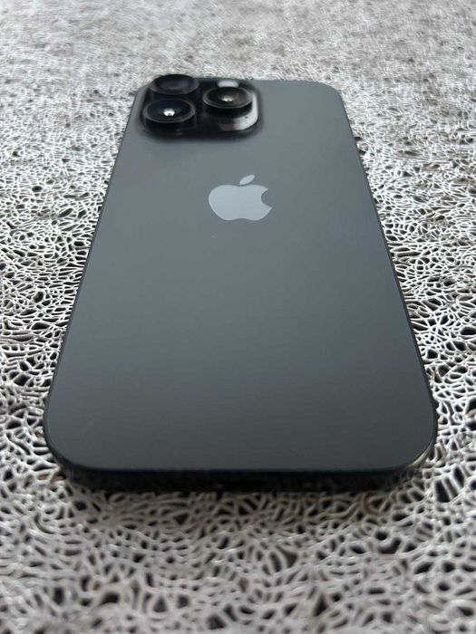 iPhone 16 Pro - Memorie 1 TB - Liber de retea
