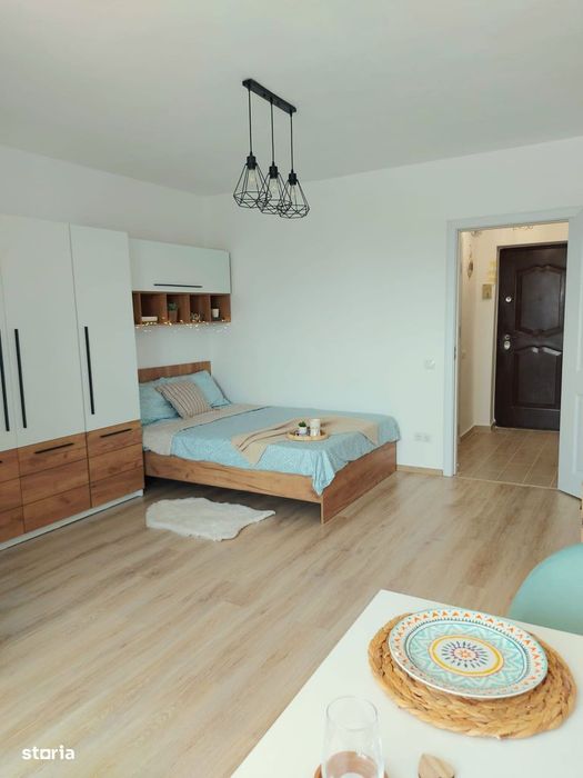 Garsoniera de inchiriat Titan (locatie excelenta)
