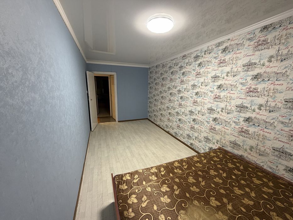 Продам квартиру 3 комнатную