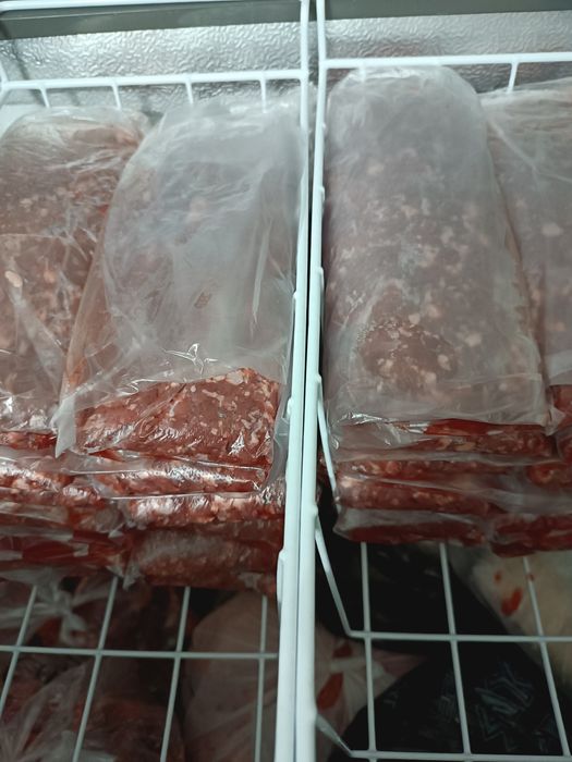 Фарш говяжий чистый ,свежий