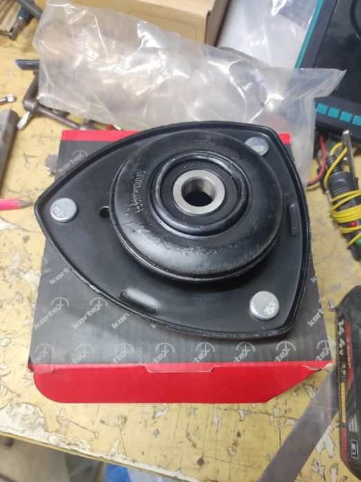 Опорный подшипник Geely MK