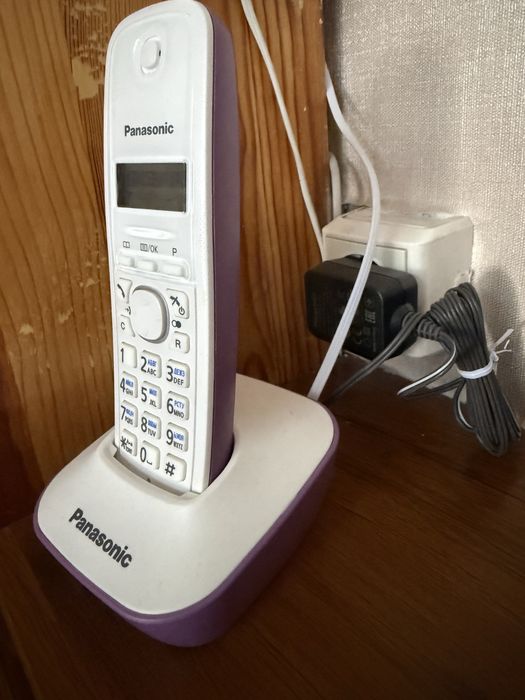 Телефон Panasonic трубка