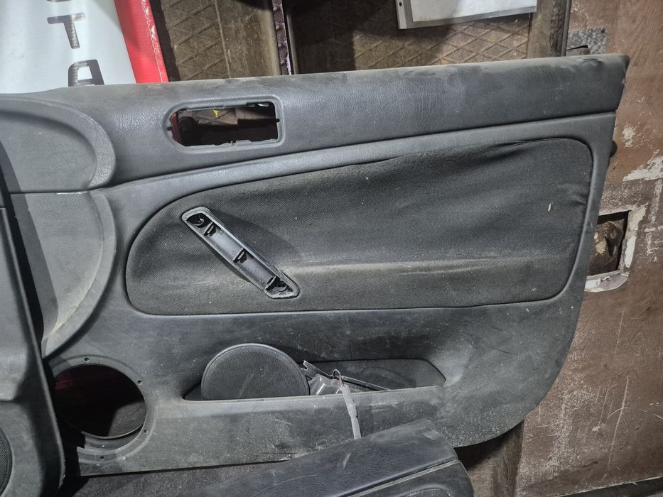 Пассат б5 дверные обшивки