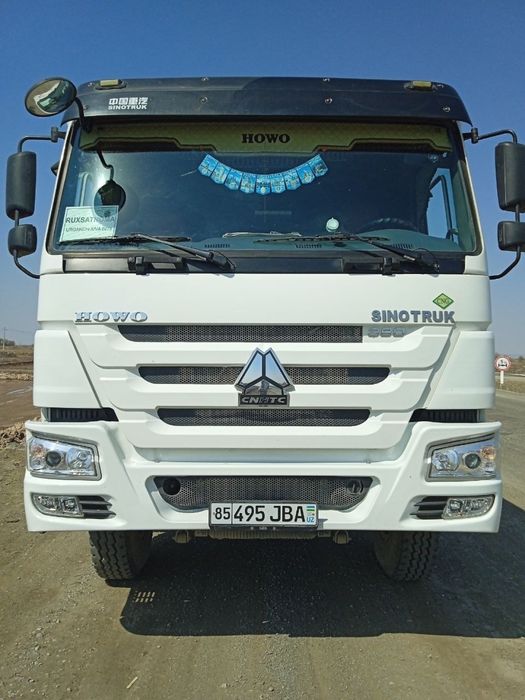 Sinotruk HOWO 32 tonnalik samansvallar