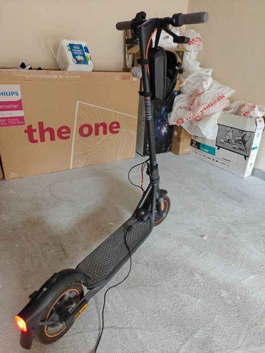 Segway Kickscooter F40l