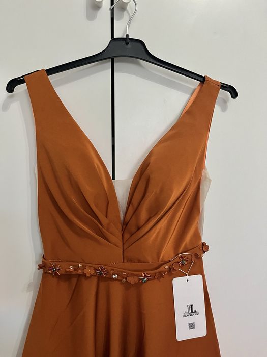 Rochie eleganta noua