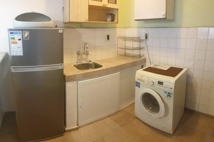 Дава се под наем Двустаен апартамент в Бургас, Възраждане - 75 кв.м за 298.86 € - Снимка #4