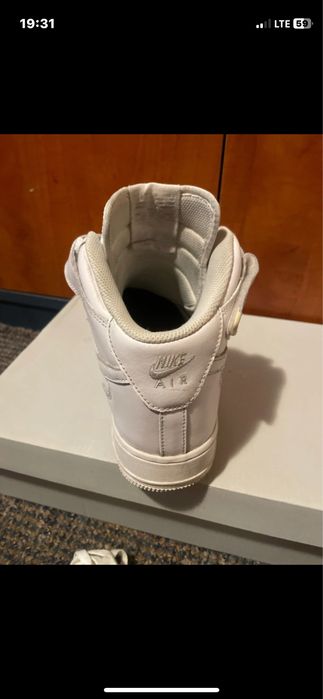 Nike Air Force One Mid Triple White