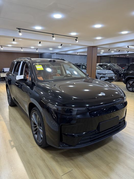 Leapmotor C16 2025yil 3poz full dop opsiya