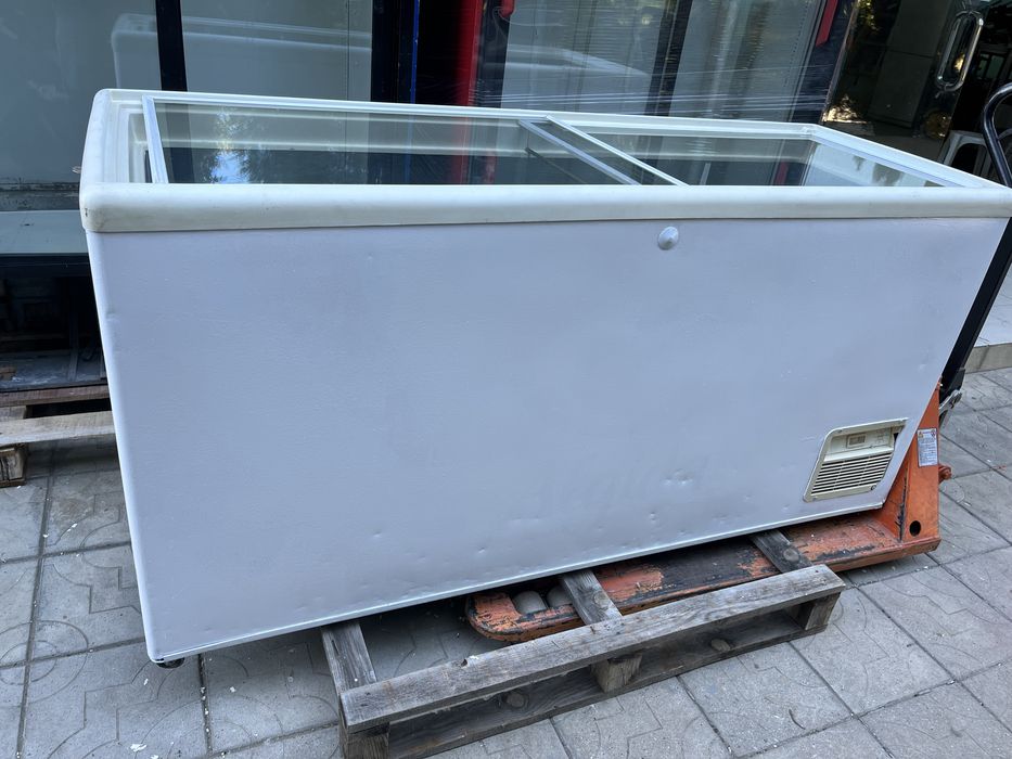 Фризер витрина фризер