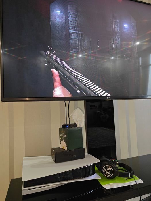 PS5: игры и 2 контроллера/ PS5 , Games and 2 Controllers