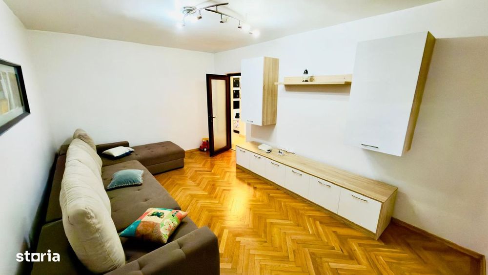 Apartament 3 camere mobilat si utilat de vanzare in Mazepa 2