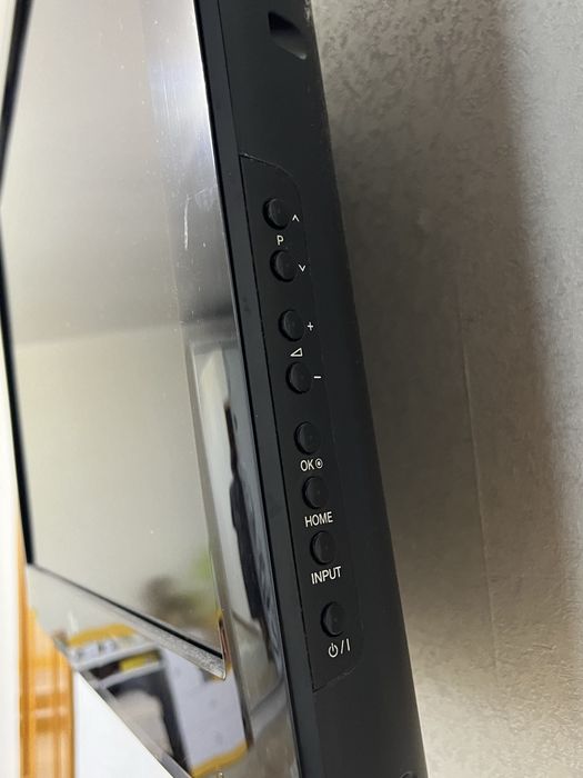 Продаю телевизор LG