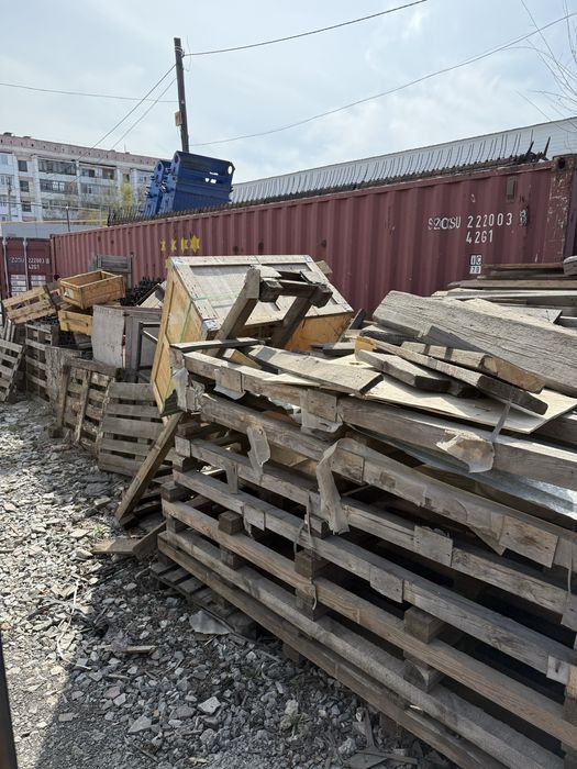 Доски и поддоны бесплатно