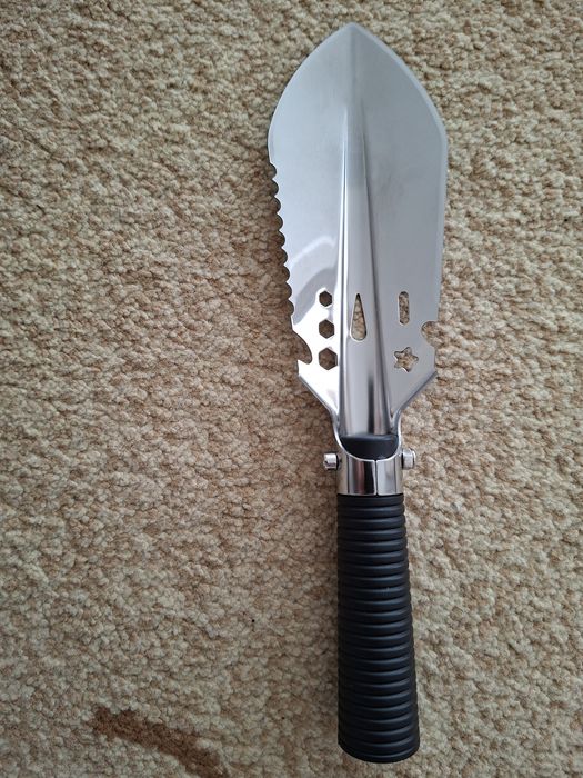 Лопатка туристов