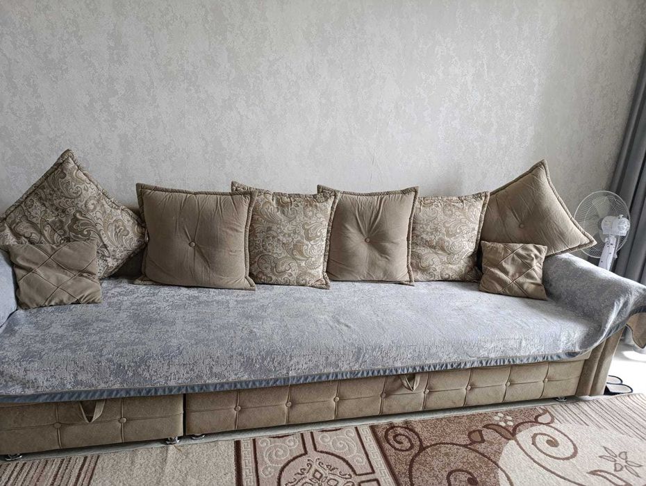 продам диван  и стол