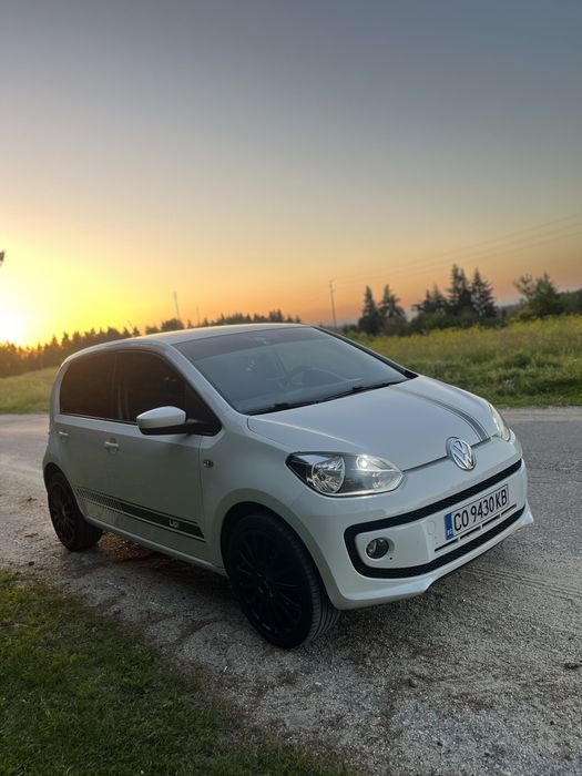 Продавам VW Up! CNG