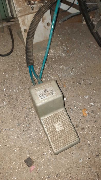 Преса за обков на пвц