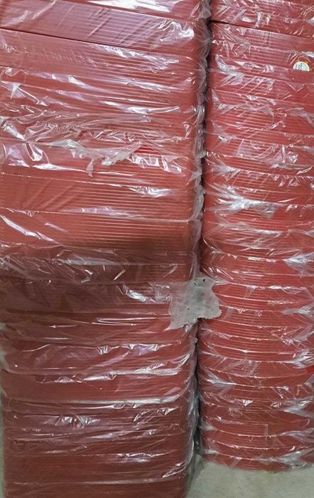 Поднос пластиковый