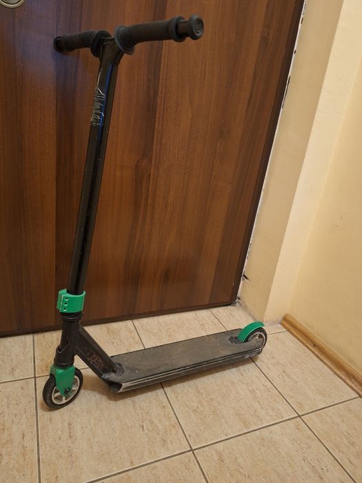 Vând trotinetă oxelo scooters