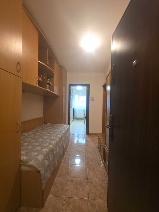 Prima inchiriere apartament 2 camere decomandat, Dristor - metrou, et. 5, reabilitat, renovat