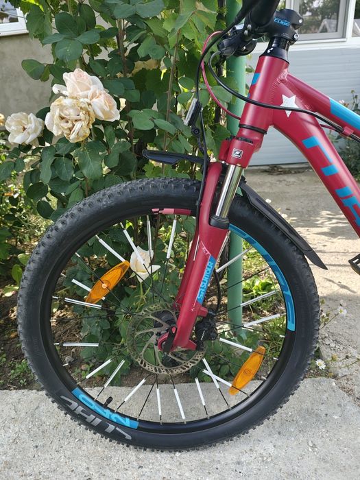 Bicicleta copii Cube Race  240  24 zoll, 7 viteze Shimano, frâne hidraulice