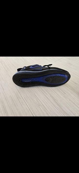 Спортни обувки Nike Air 720
