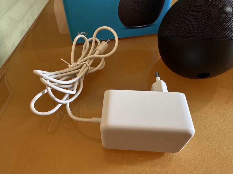 Boxă Inteligentă Amazon Echo Dot(Alexa) Gen 4