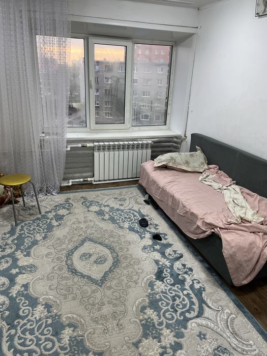 Возьму на под селение 1 парня