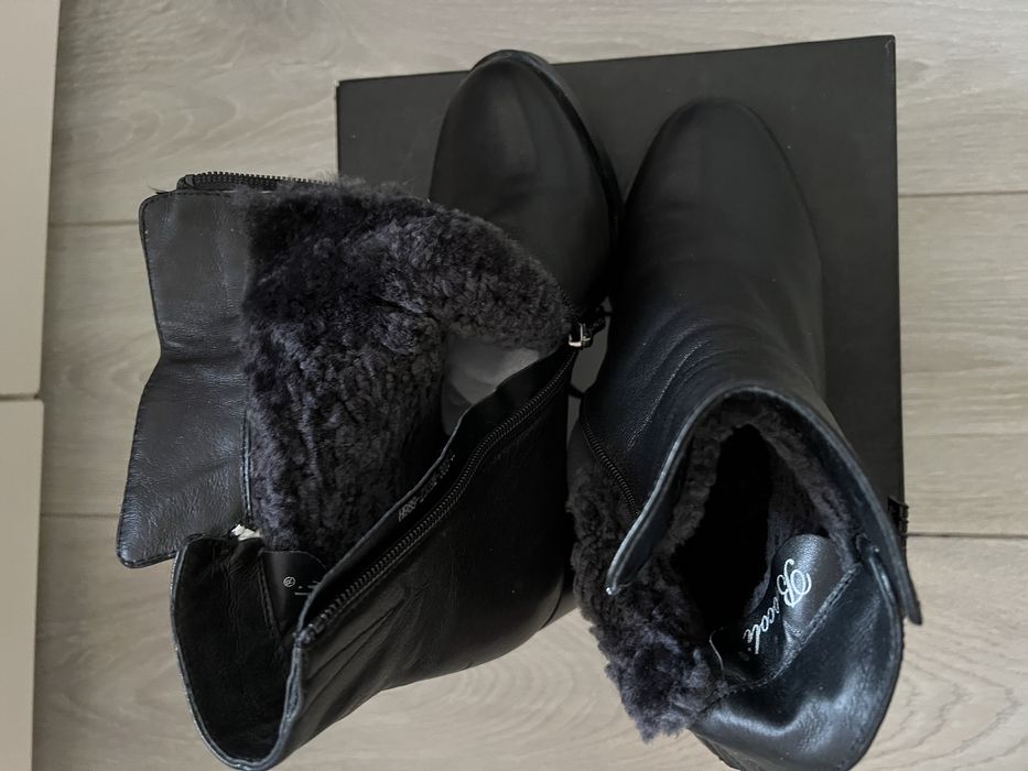 Продам сапоги женские