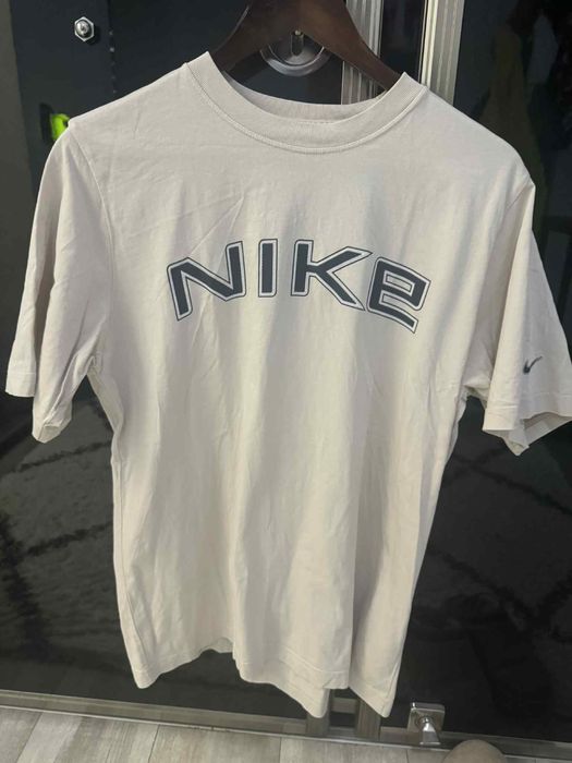 Дамска тениска nike