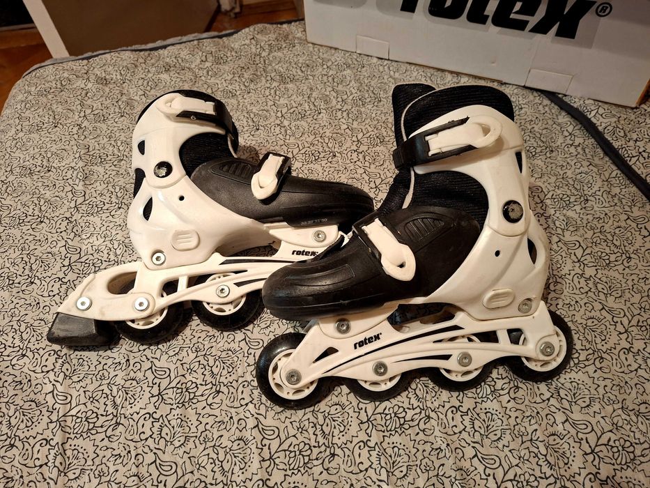 Patine cu role reglabila