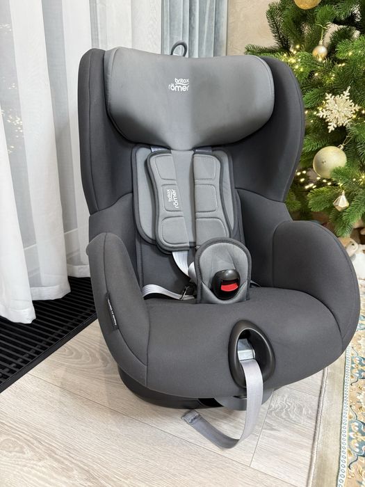 Автокресло Britax roemer Trifix2 i-size Stodm grey