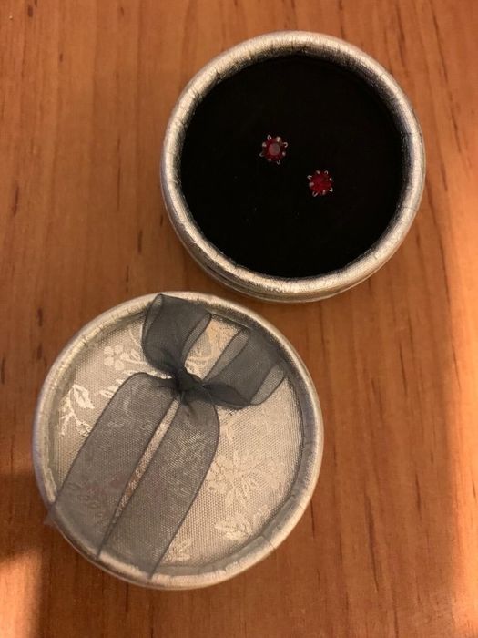 Продам новые 925 пр.