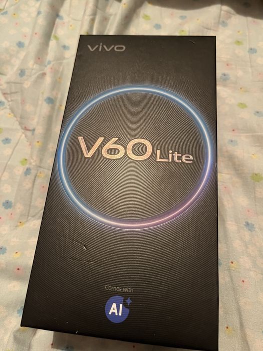 Подам телефон виво v60