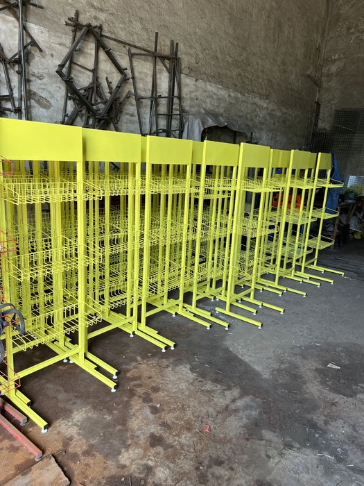 Стеллаж  полка витрина стойка стелаж