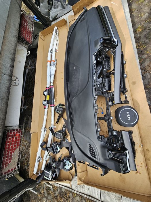 Curtina stinga dreapta originale kia sportage V 2021-2024