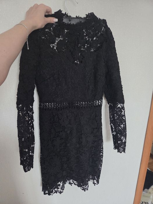 Продам платья и кофточку