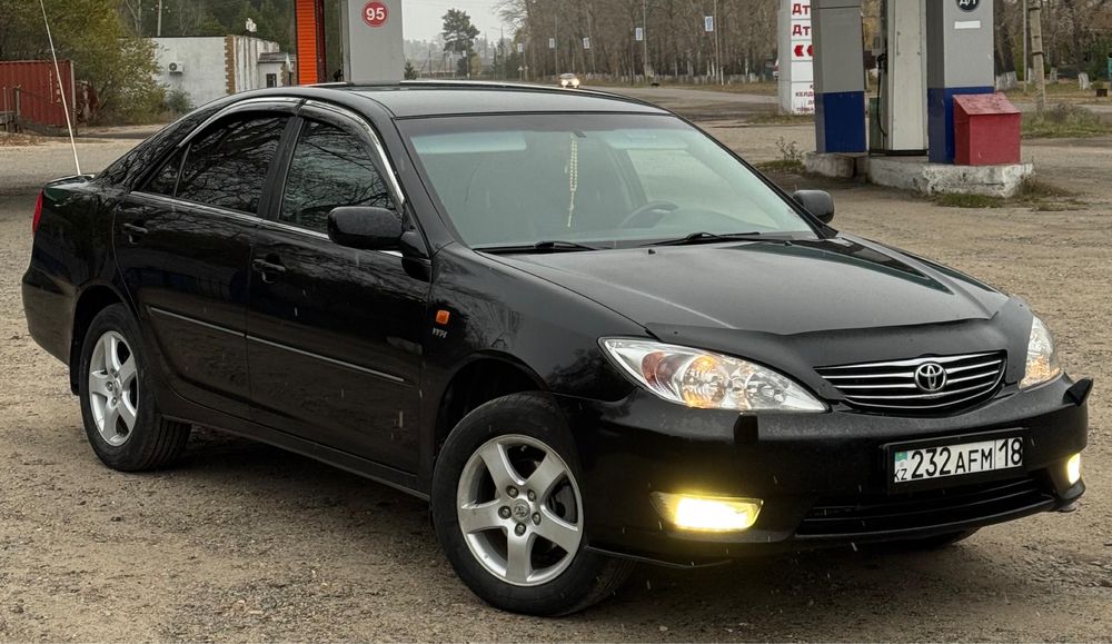 Бампер от камри 35 оригинал