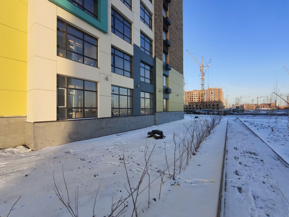 Продам  1 ком. 49,1 кв.м  левом берегу