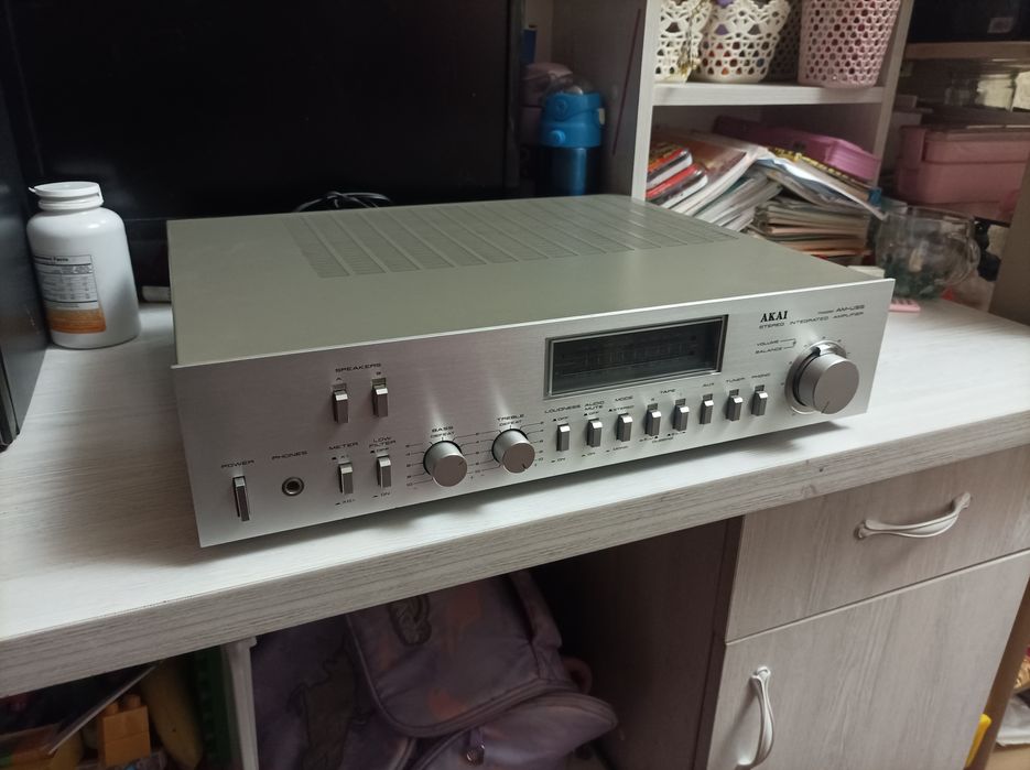 Продам Akai am-u55 усилитель мощный