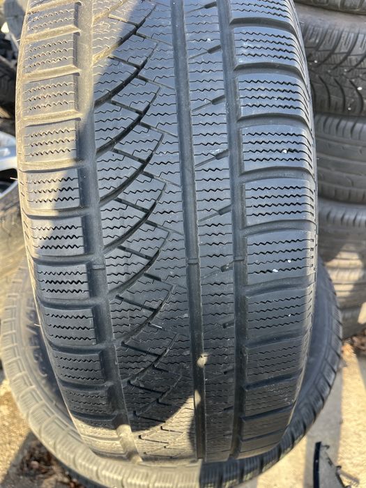 Гуми 235 65 17 Champiro