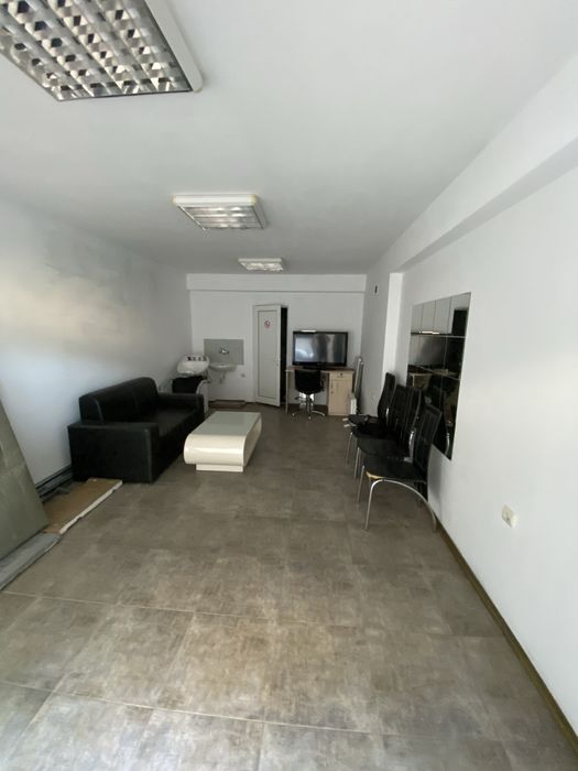 Продава се Офис в Търговище, Промишлена зона - 30 кв.м за 1139 €/кв.м - Снимка #4