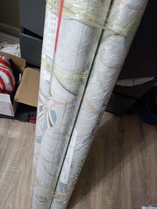 Обои новые в гостиную