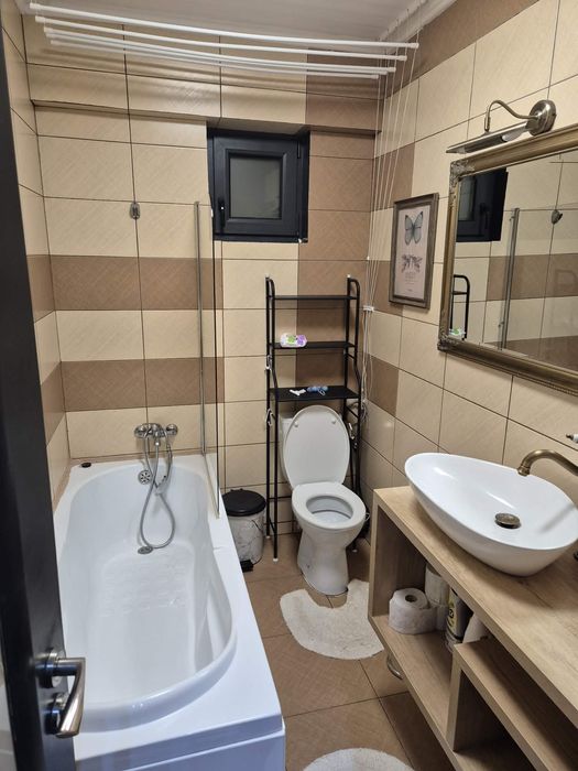 Apartament cu 2 camere zona Nicolina