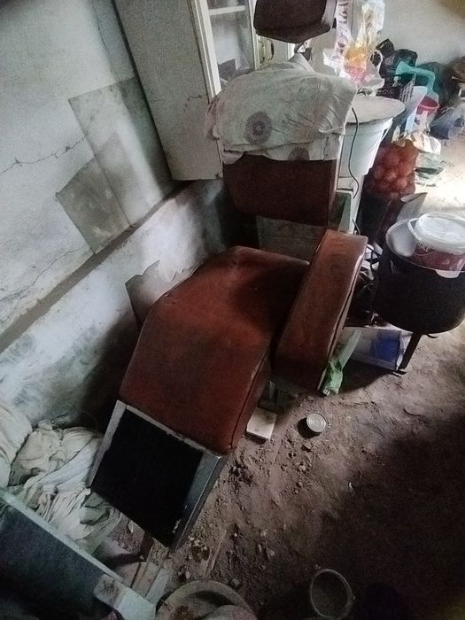 Продается надёжноё стомотлогическое кресло то есть установка УС-01-100