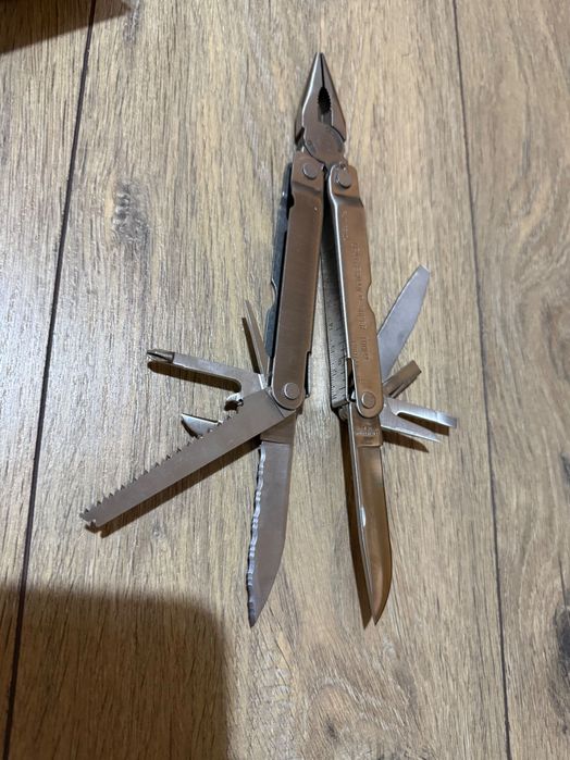 Leatherman Supertool произведен през 1999 г., нов