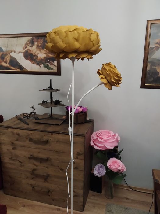 Нощна лампа цвете